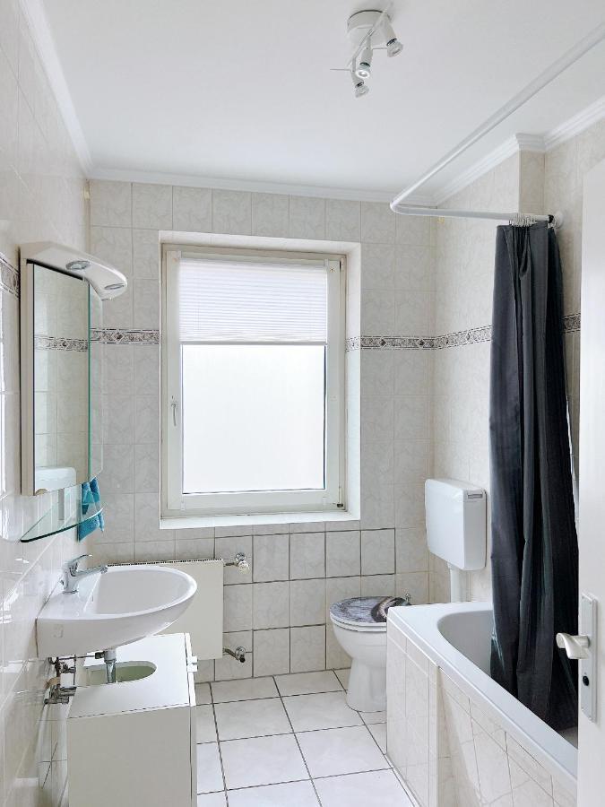 Haus Neuss-1.Og Appartement Buitenkant foto